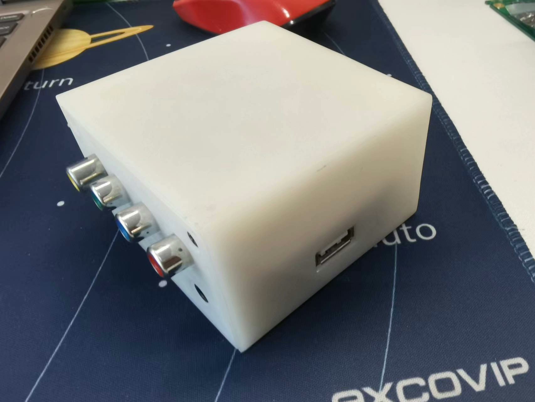 وحدة تحكم الألعاب Raspberry Pi - مراجعة Retro Gaming For Tv وسعره